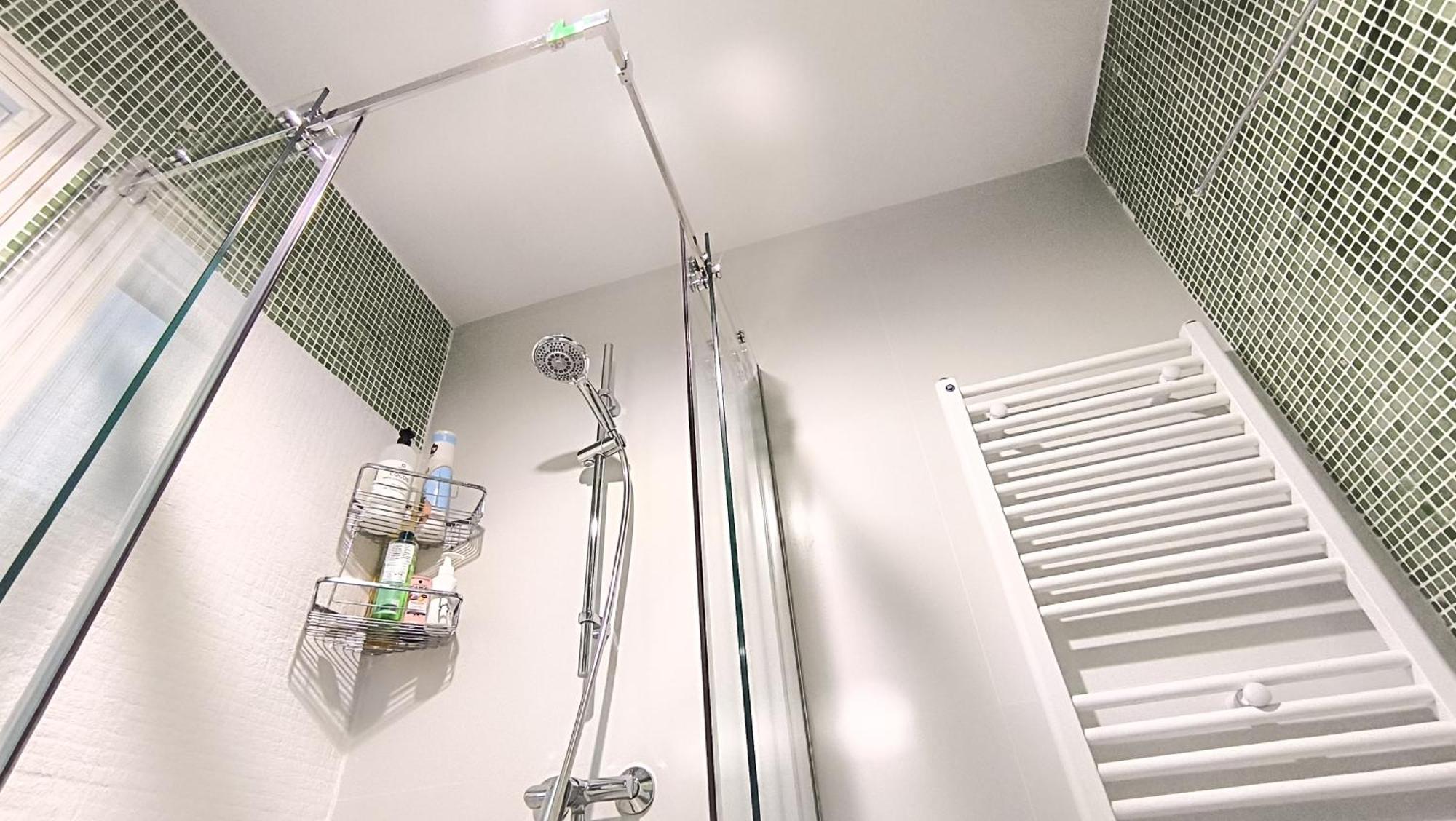 Комната С Двухместной Кроватью В Квартире С Общим Душем И Кухней, Double Room In A Guest Apartment, Camera La Cheie In Apartament Cu Dus Si Bucatarie Comuna Chisinau Eksteriør bilde